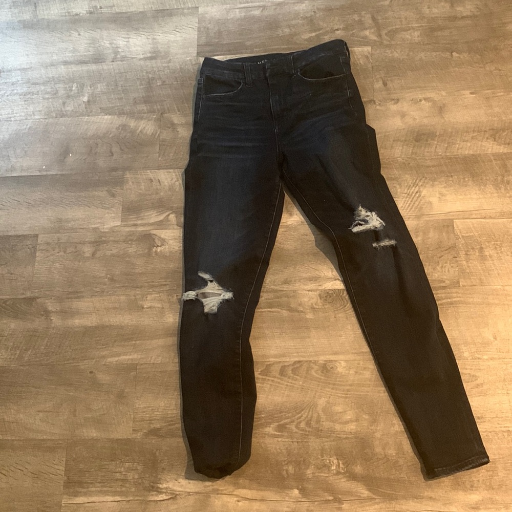 Dark wash American eagl jeans